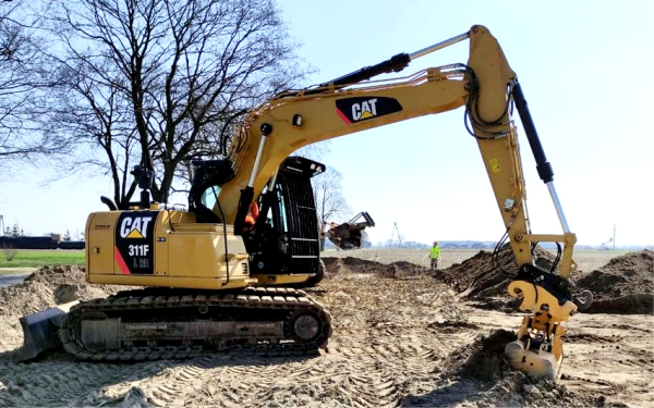 CAT 311