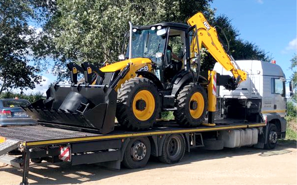 JCB 4CX